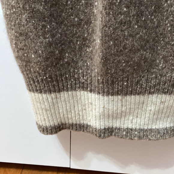 Neiman Marcus Sleeveless CASHMERE Sweater - Picture 3 of 7